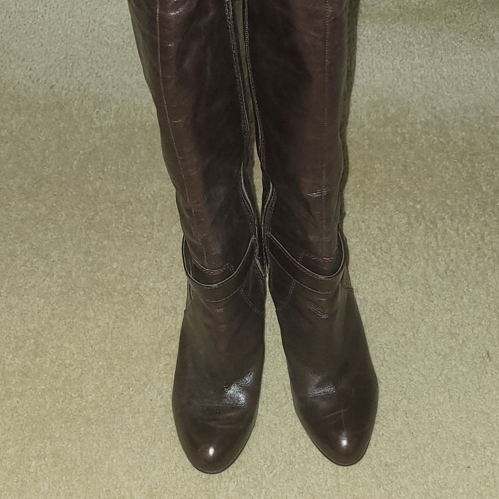 Nine West